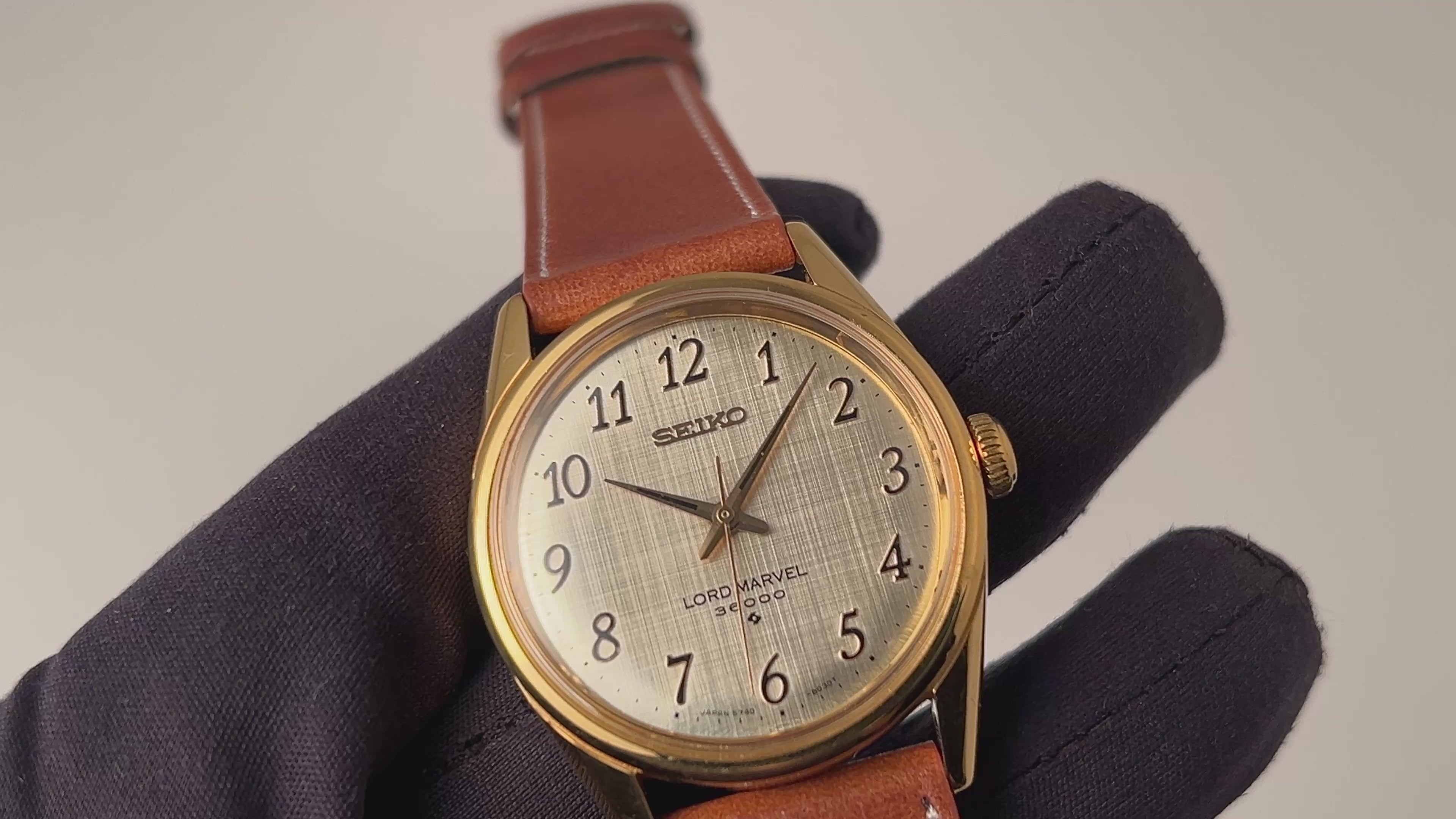 SEIKOロードマーベル36000 1975年製稼働品美品 セイコー ロードマーベル 36000 全アラビアダイヤル 1975年製 10