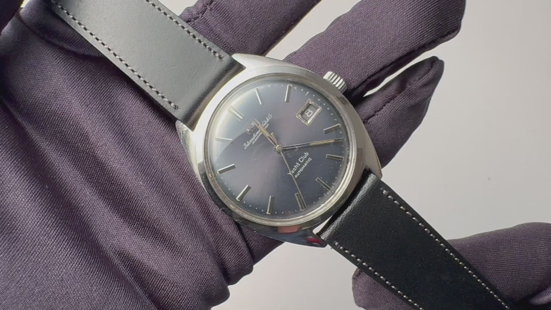 IWC ヨットクラブ 1971年製 グレーダイヤル Ref.811AD – FIRE KIDS