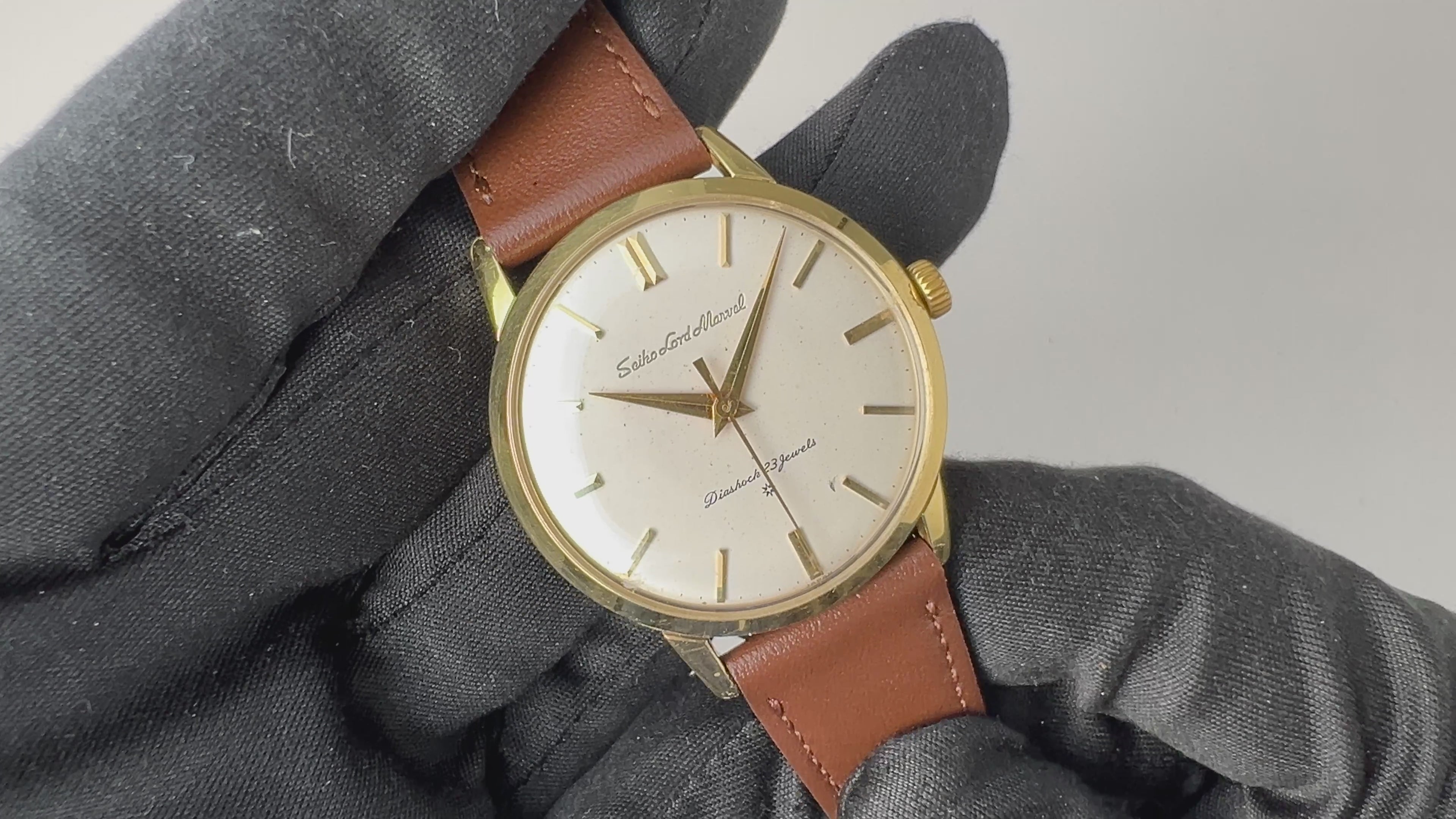 セイコー SEIKO マーベル ミステリーダイヤル 19石赤機械 12分割