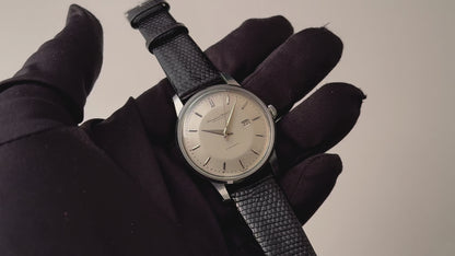 IWC ラウンドケース 寄り目 1953年製 純正尾錠付き