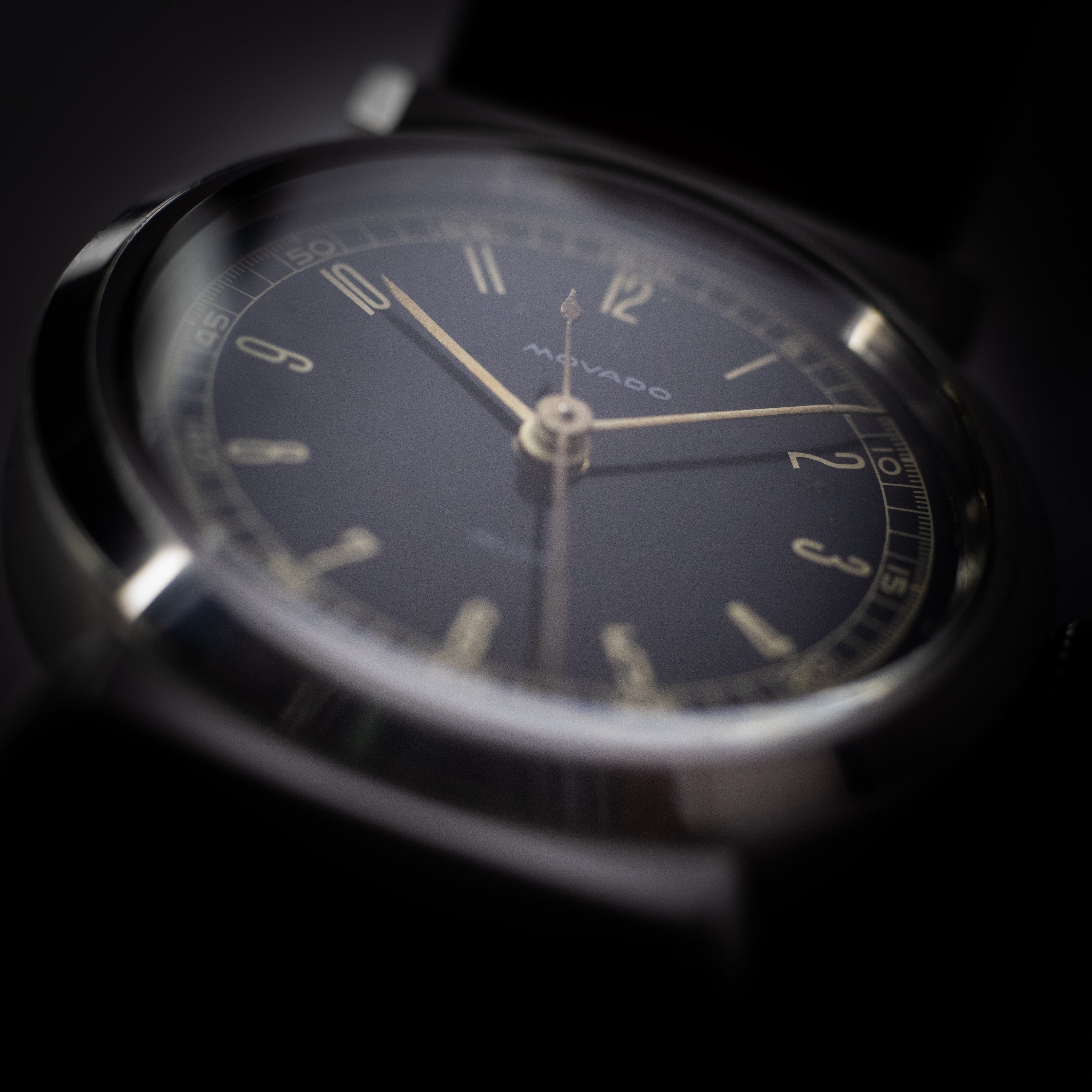 MOVADO - MOVADO 腕時計 ブラック レディース クウォーツの通販