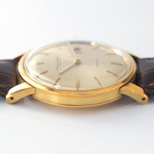 画像をギャラリービューアに読み込む, IWC 18金無垢オートマチック Cal.8531 1962年製
