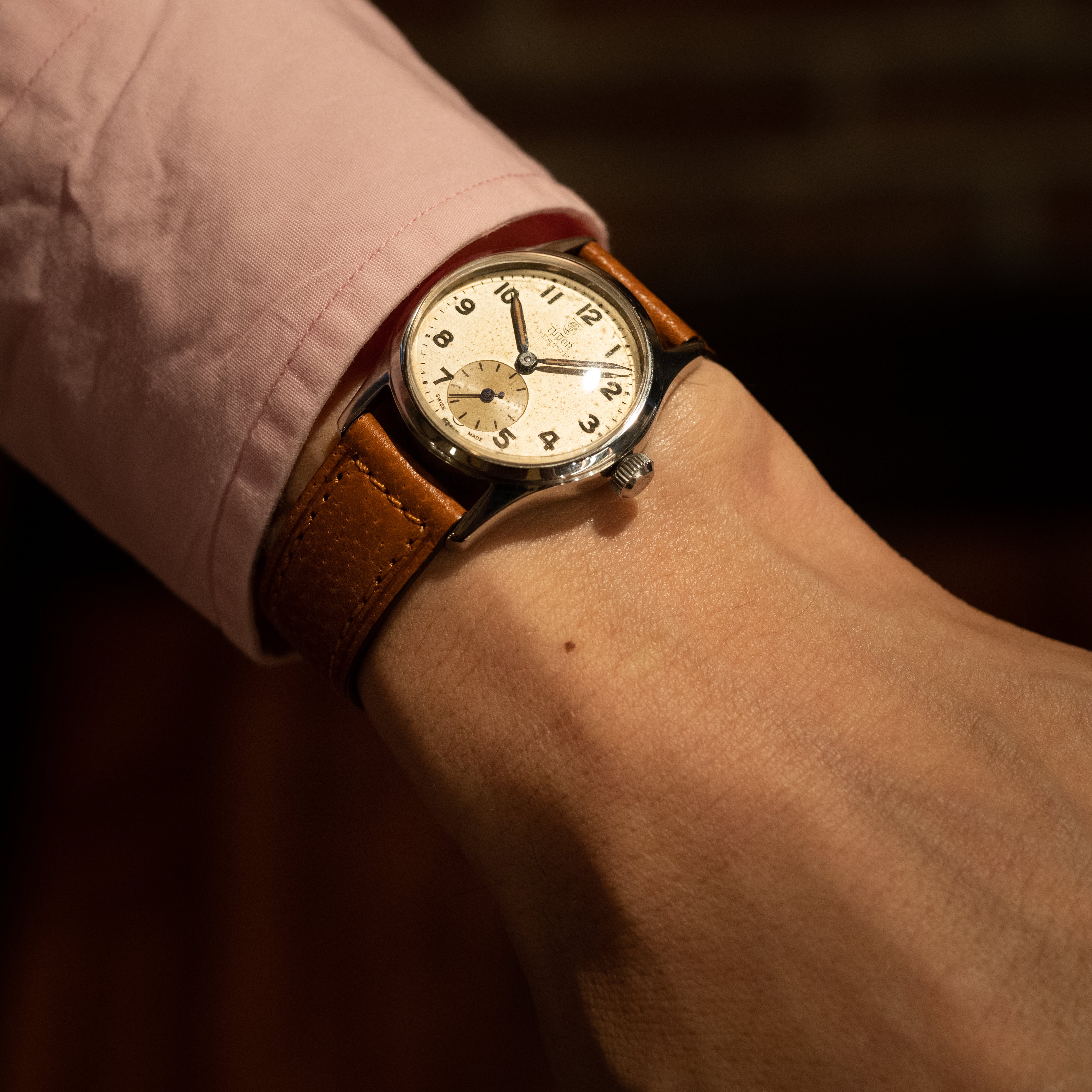 TUDOR チュードル 腕時計 小薔薇 K9 手巻き スモセコ ヴィンテージ TUDOR チュードル 腕時計 小薔薇 K9 手巻き スモセコ