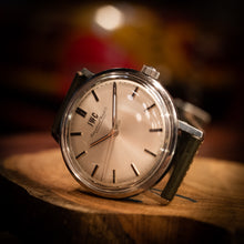 画像をギャラリービューアに読み込む, IWC ラウンド Cal.89 1973年製 手巻き
