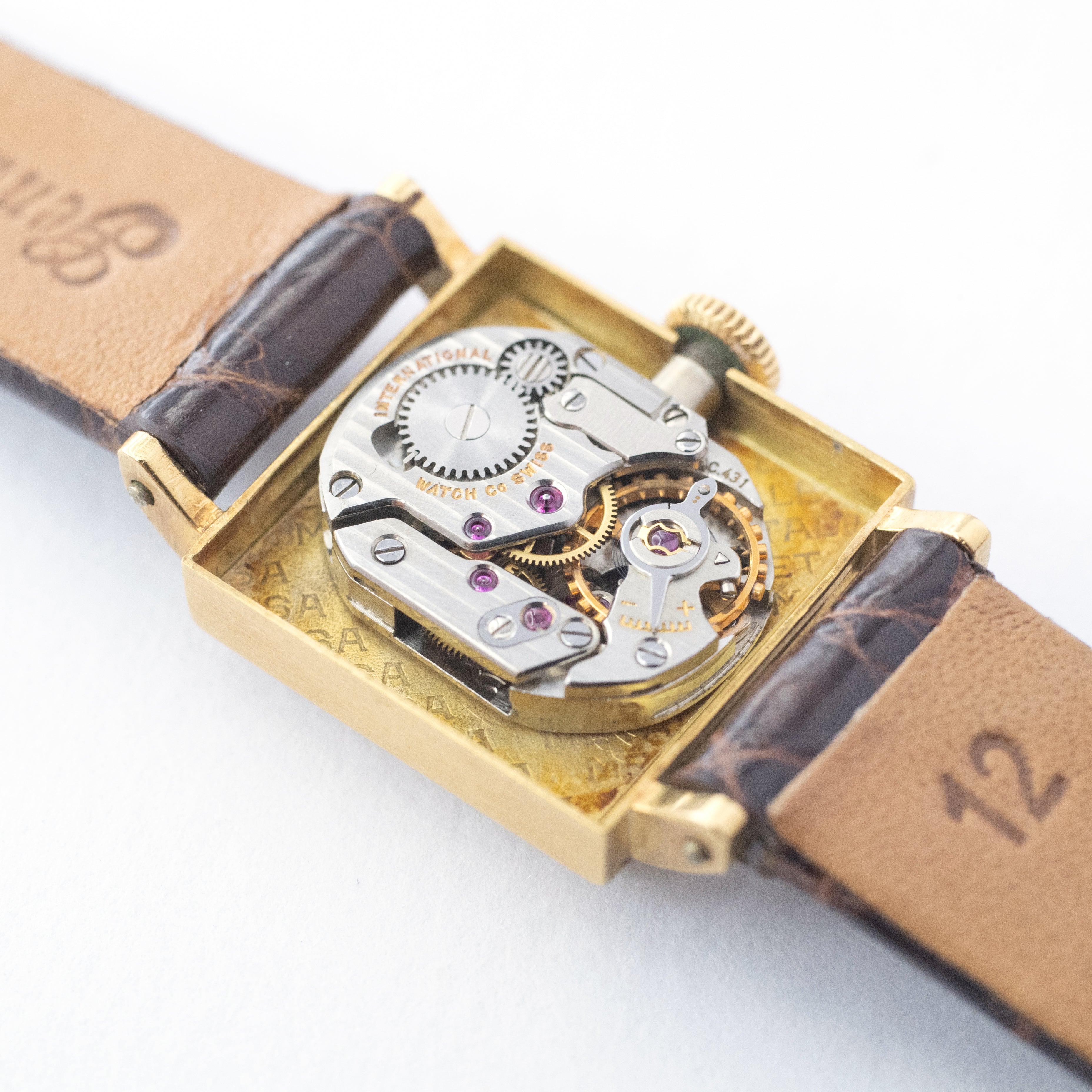 IWC レディース 角型 18金無垢 スピアーハンド 1960年製 オールドインター