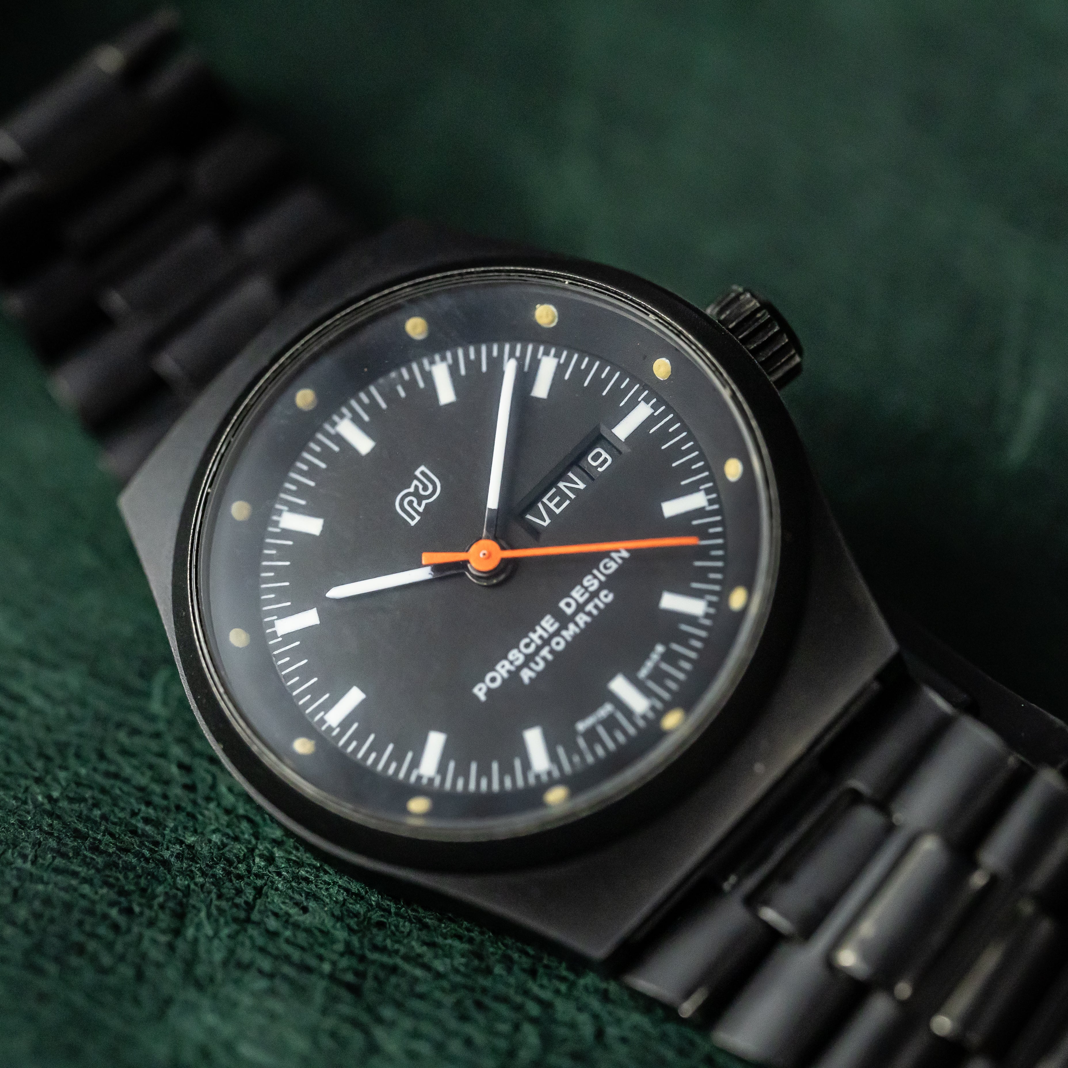 ポルシェデザイン時計】スポーティーでラグジュアリーな腕時計の魅力
