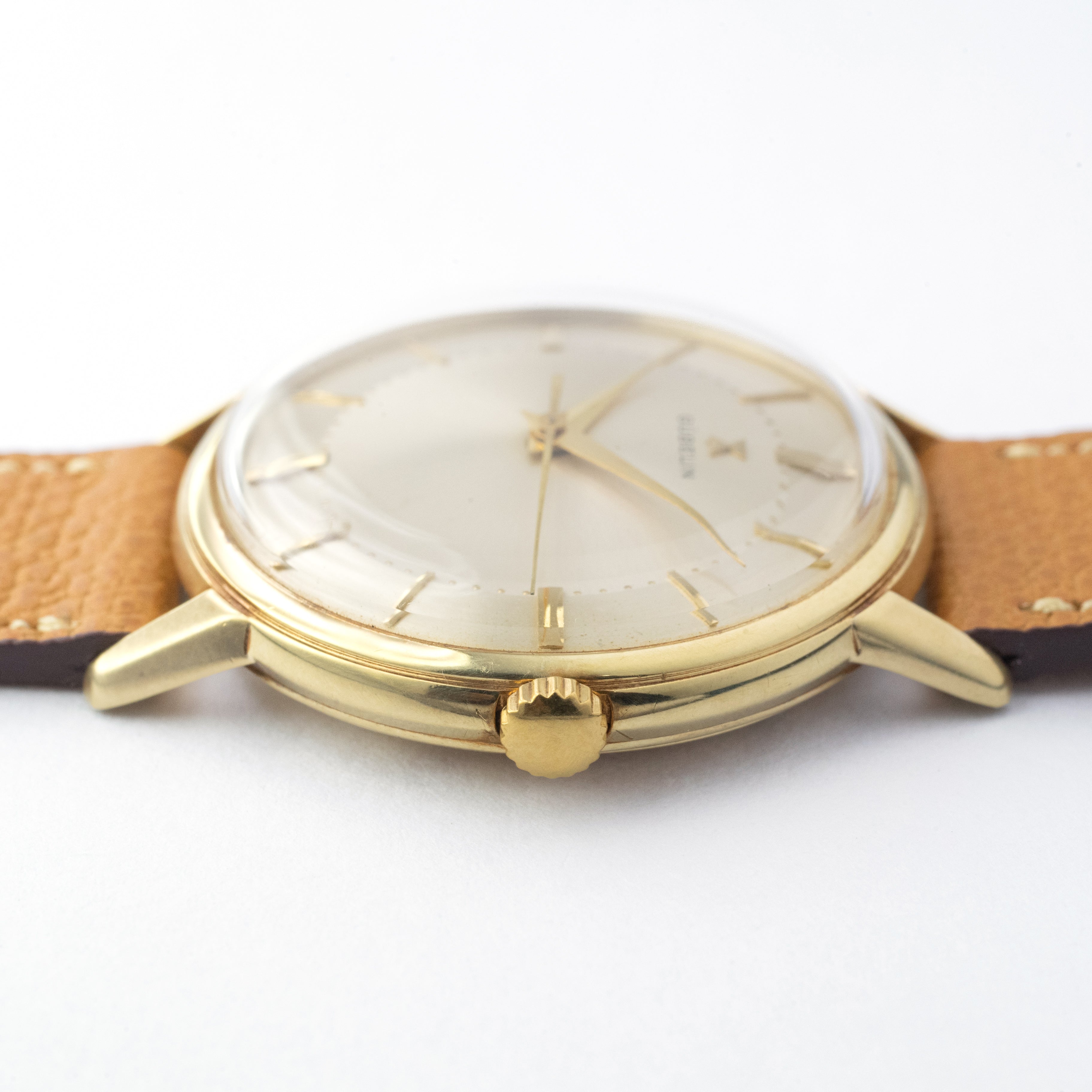 【豊富な新作】アンティーク　GUBELIN ギュブラン　 18kレディース手巻き腕時計 アナログ（手巻き）