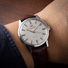 画像をギャラリービューアに読み込む, IWC 1970年製/昭和45年製 オートマチック ノンデイト
