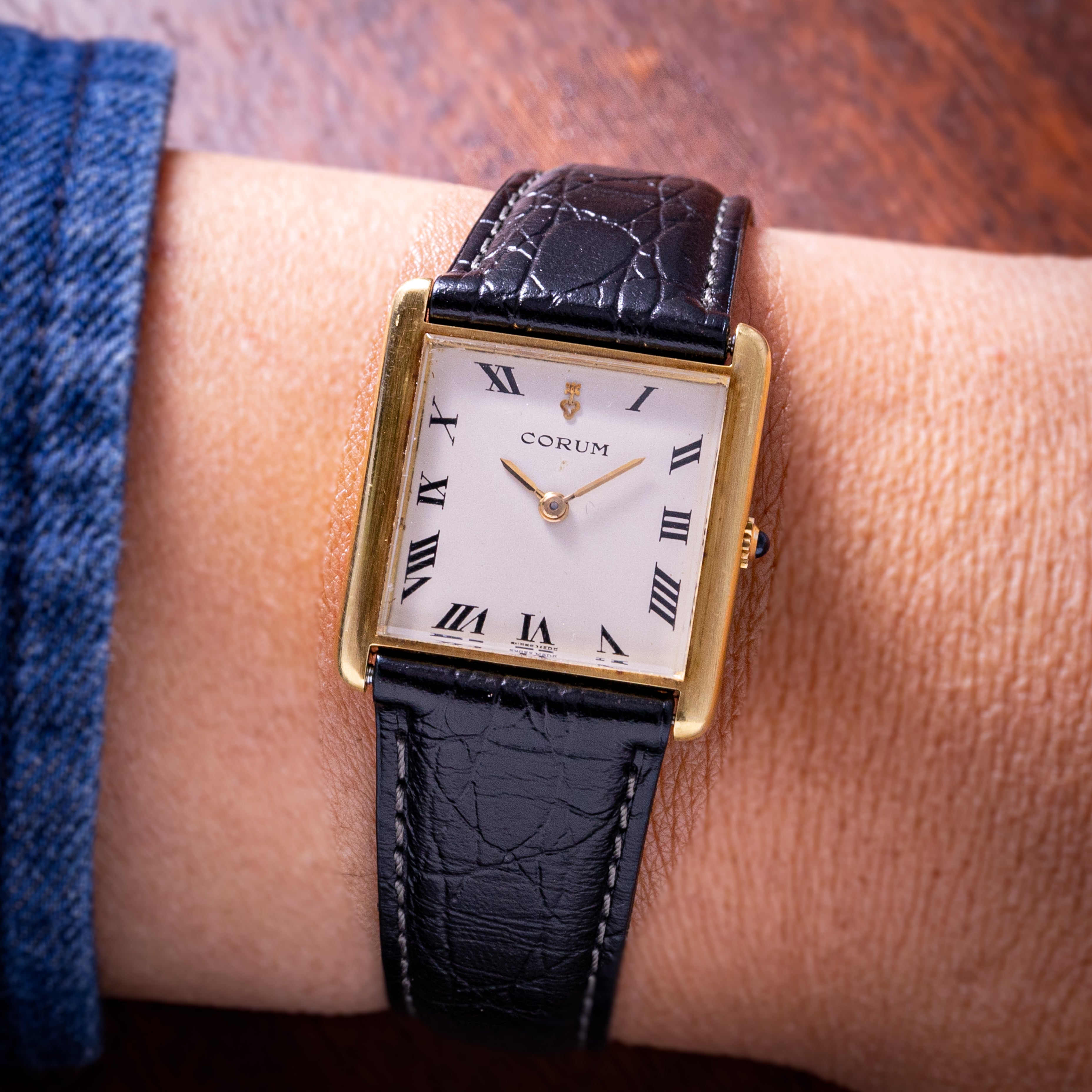 CORUM 手巻き時計 スクエア レディース 稼働品 ☆CORUM☆コルム レディース 手巻き腕時計 アンティーク