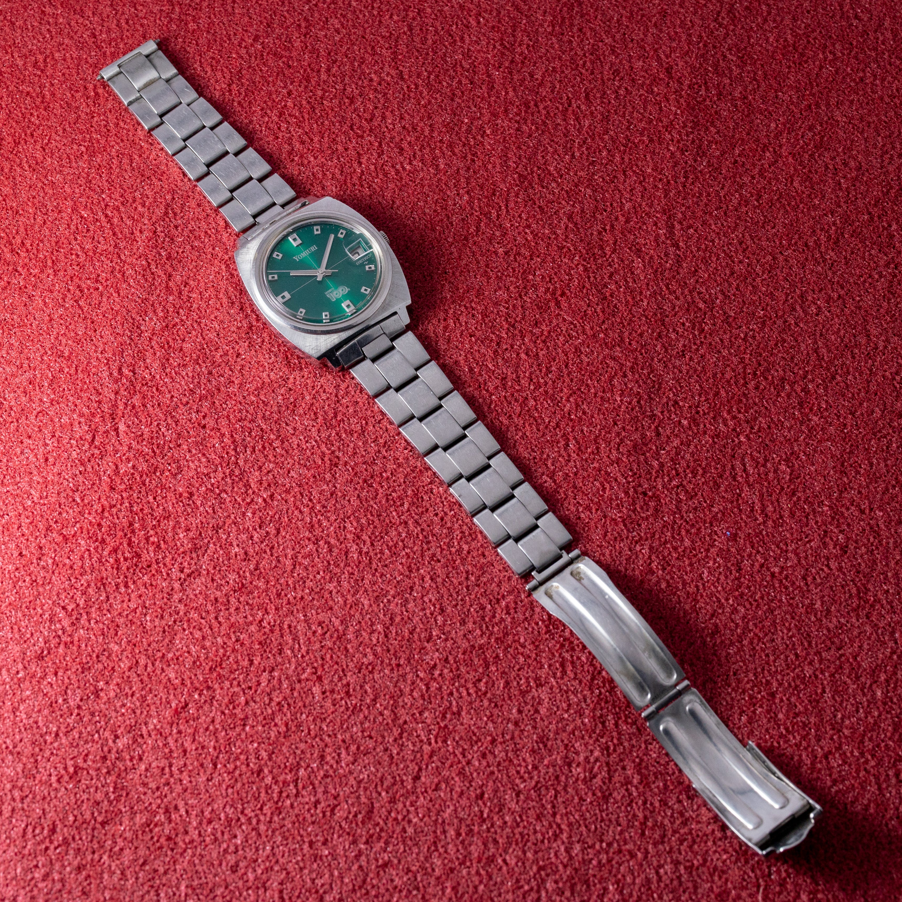 時計SEIKO YOMIURI 100周年記念モデル　腕時計　セイコー　ヴィンテージ