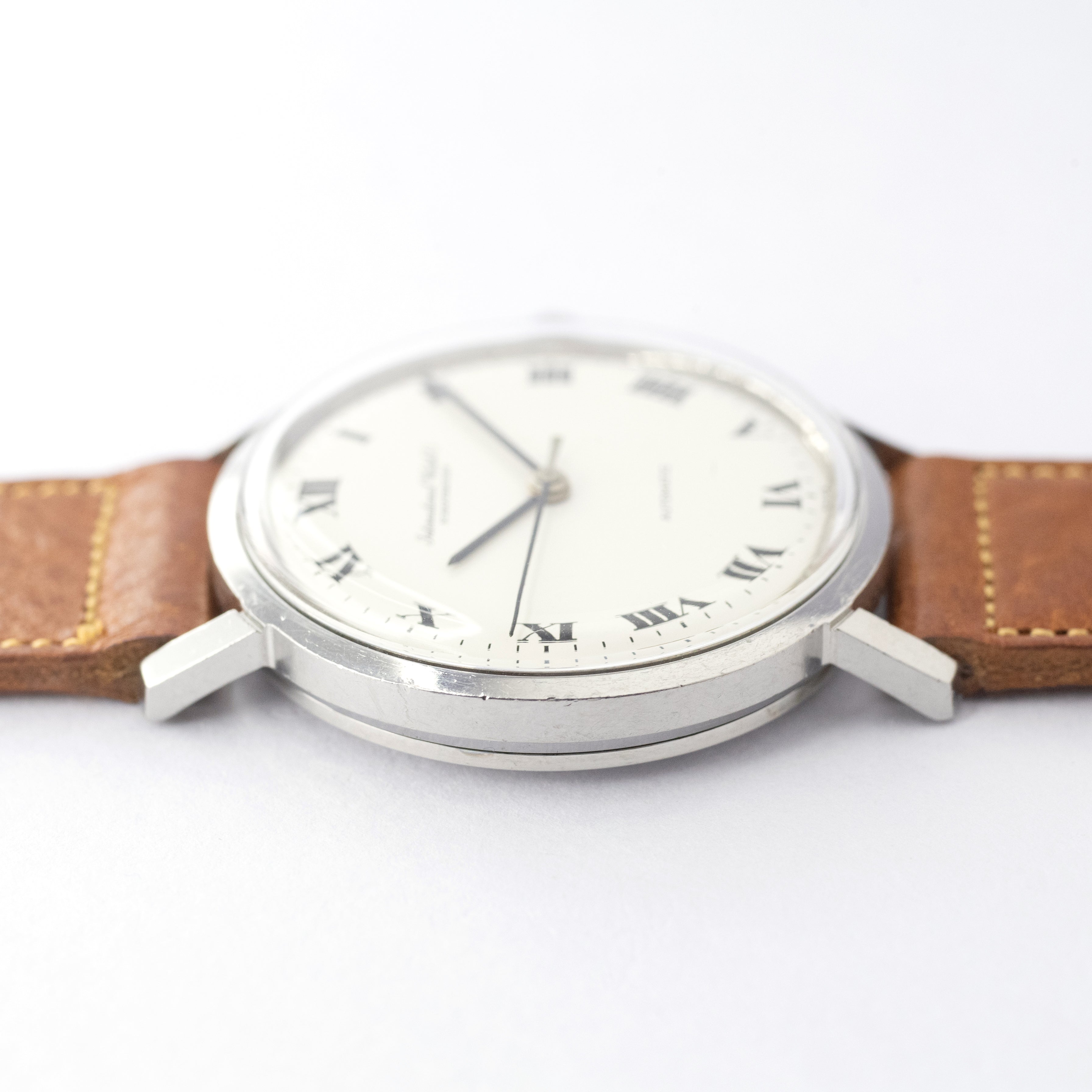 IWC ラウンド 1971年製 オートマチック Cal.854B ホワイト