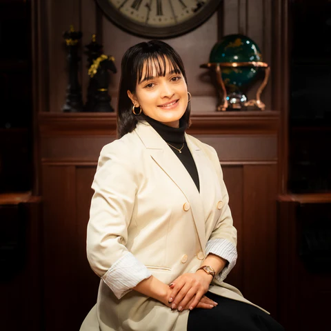 アディカリ パルティマ